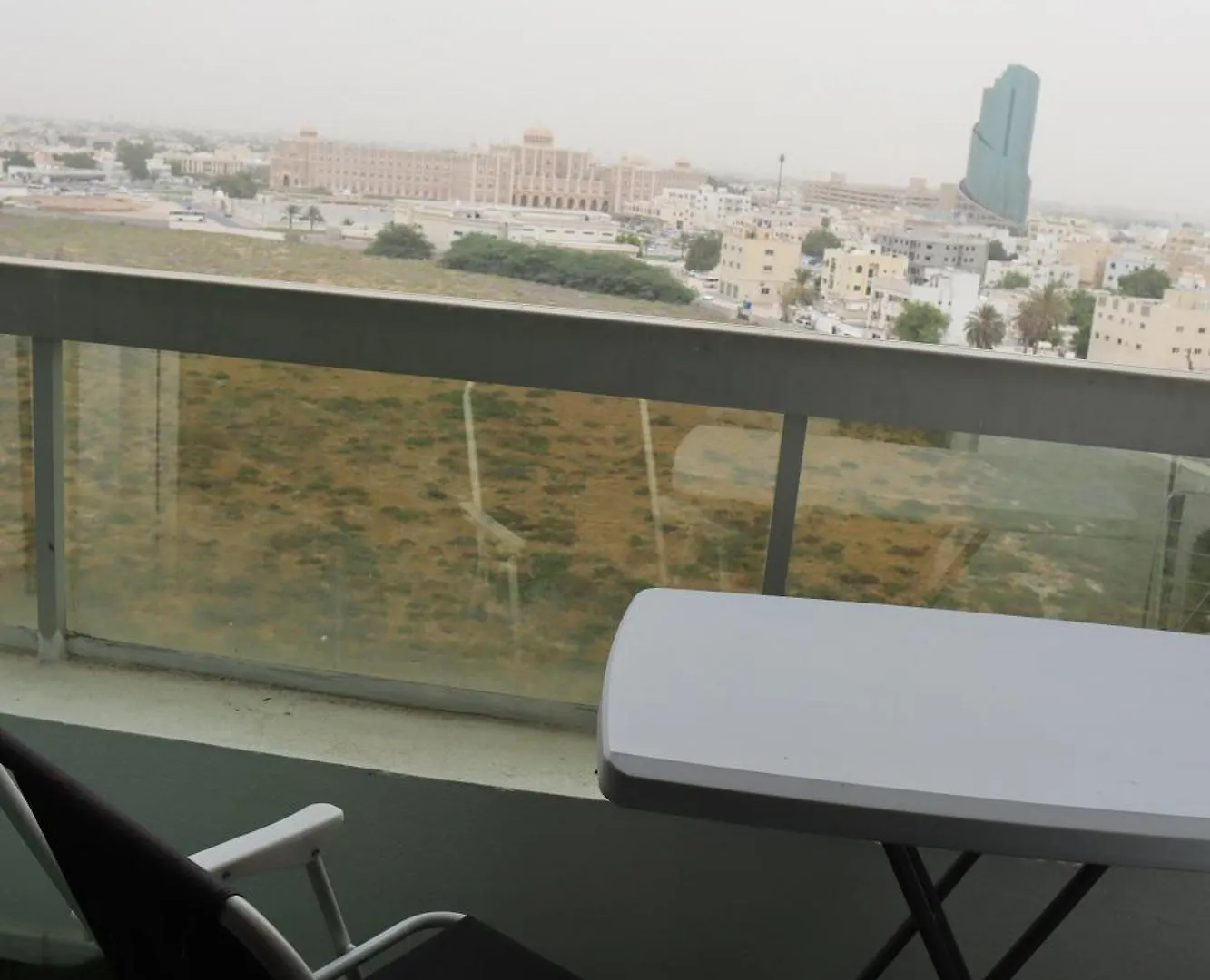 Homestay Tobby'S - Cozy Stay In The Heart Of Sharjah With Balcony - For Families Only Or Executive Ladies - With 2 Shared Washrooms